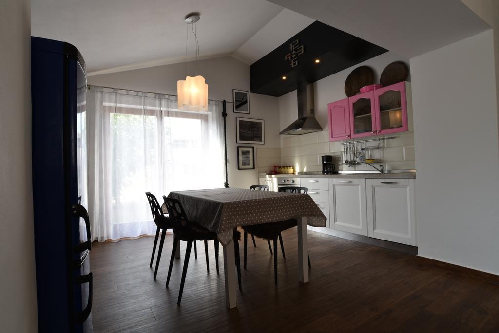 Holiday Home Brhanici Svetvincenat Exterior photo